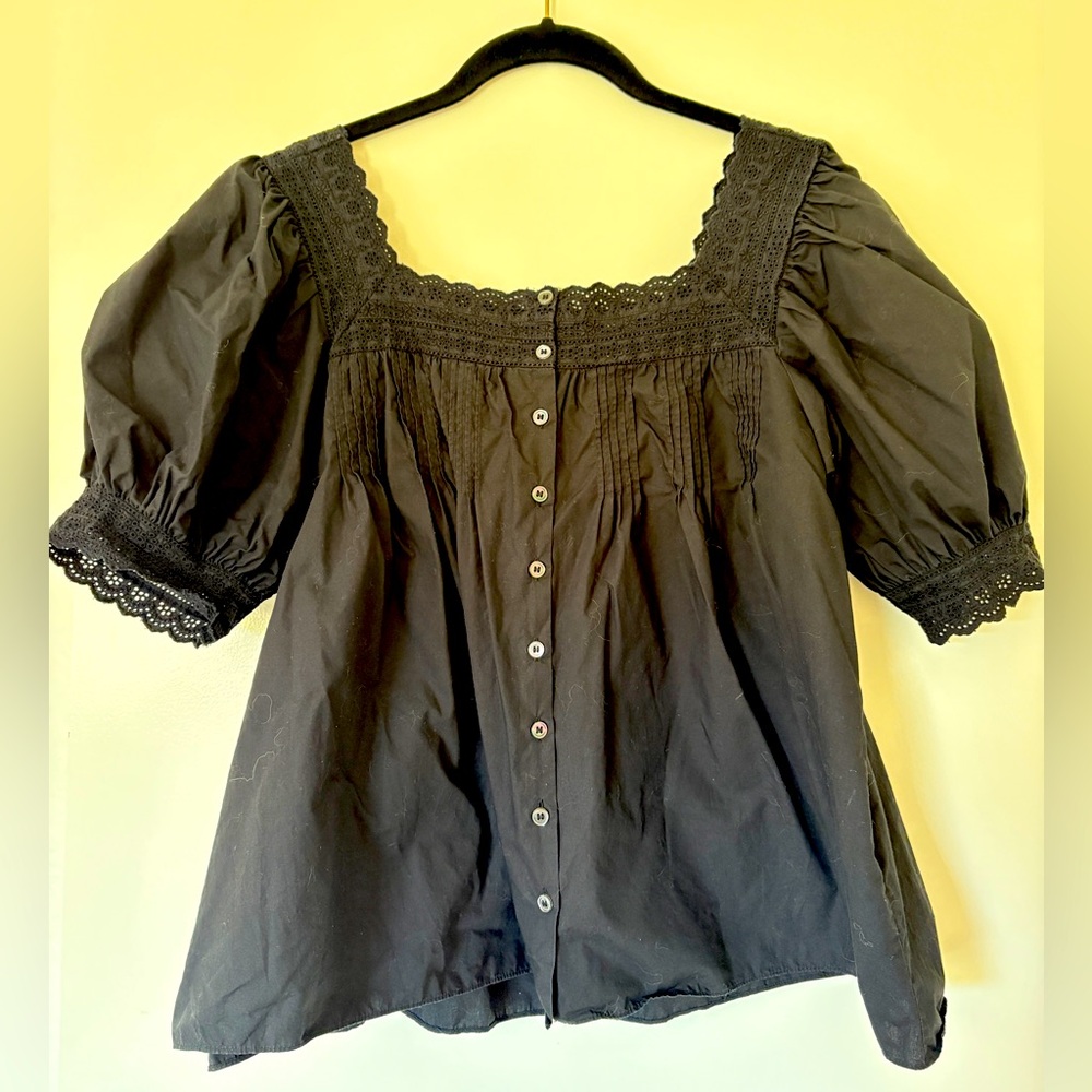 Doen Black Lace Trim Blouse